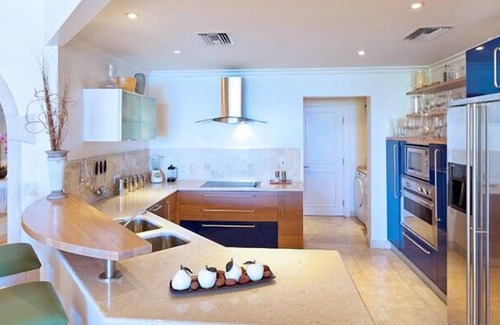 Schooner Bay Condo | Schooner Bay 201 - Condo Flamboyant | Beach Front - Located in Fabulous St. Peter with House Cleaning Included