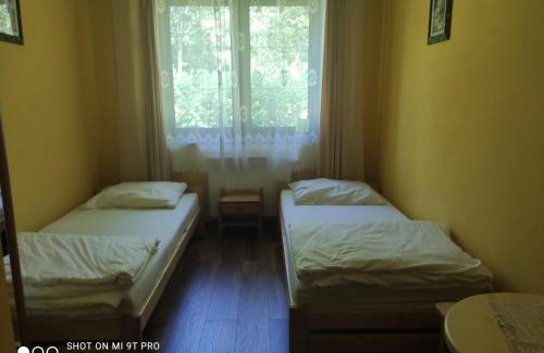 Myslakowice House | Schronisko Sokoliki