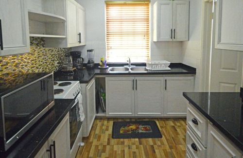 Epworth Villa | Sea 7 Jamaica - Ocean View Sanctuary