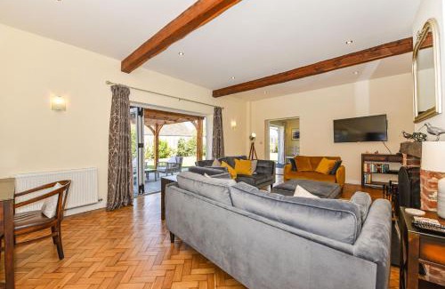 Rustington House | Sea Breeze