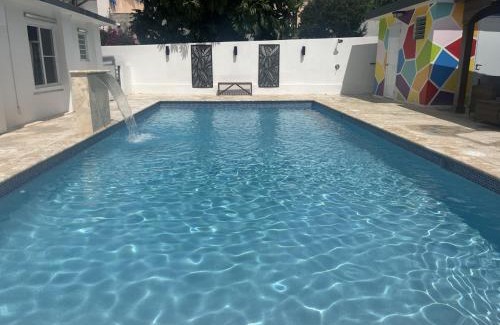 Terranova House | Sea Breeze Tunnel Hideaway 3