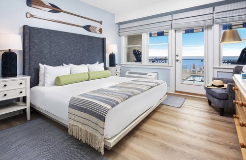 Silver Beach Hotel | Sea Crest Beach Resort