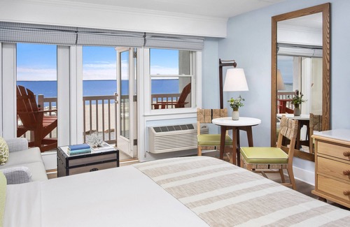 Silver Beach Hotel | Sea Crest Beach Resort
