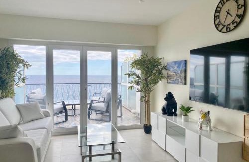 Les Baumettes Apartment | SEA FRONT View Top Roof Flat