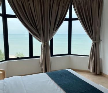 Tanjung Kling Apartment | Sea La Vie at Mutiara Beach Resort - Seaview & Netflix free wifi
