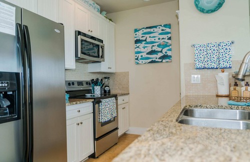 Red Fish Cove Condo | Sea Pointe- The Perfect Beachfront Destination - Brand New Elevator