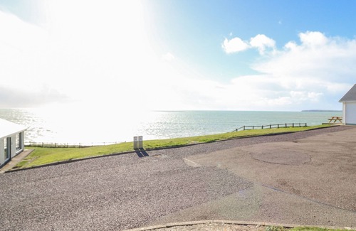 Clonakilty Cottage | Sea's The Dream