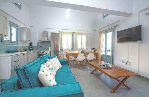 Karterados Villa | Sea & Sand luxurious sea front Villas, Santorini Greece!