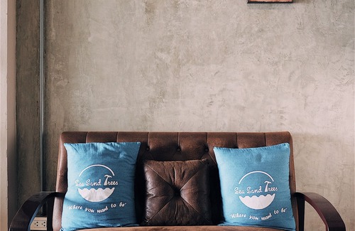 Saen Suk House | Sea Sand Trees