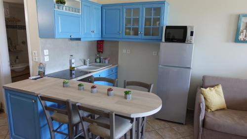 Agia Pelagia Apartment | Sea Urchin Apartments 1st floor