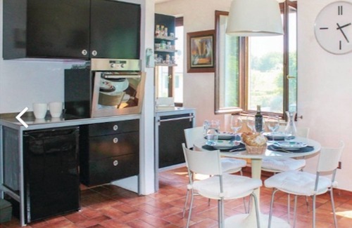 Montemarciano Apartment | Sea view apartment