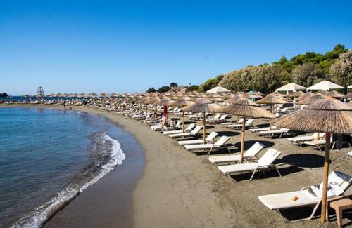 Lavreotiki House | Sea-view maisonette at Sounio