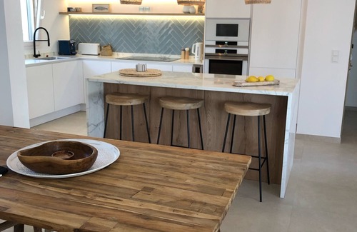 Cala d'Or Villa | Sea view villa in top location - own pool - 3 bedrooms/3 bathrooms - everything within walking distance!