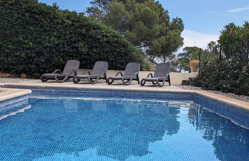 Begur Villa | Sea views, 2 Mins Walk to the Sea, Heated Pool, Air Con, Fibre WiFi, 85+ reviews