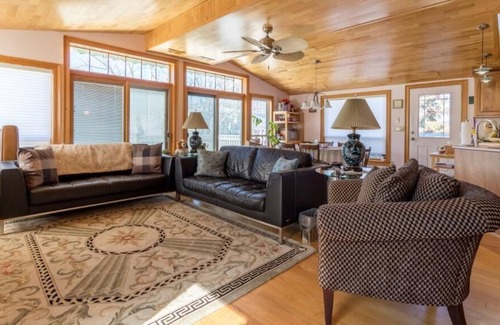 Seabrook Cottage | Seabrook Beach Summer Sensation