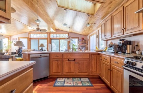 Seabrook Cottage | Seabrook Beach Summer Sensation