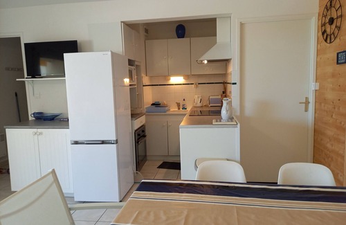 Carolles Apartment | Seafront apartment, Jullouville 5pers