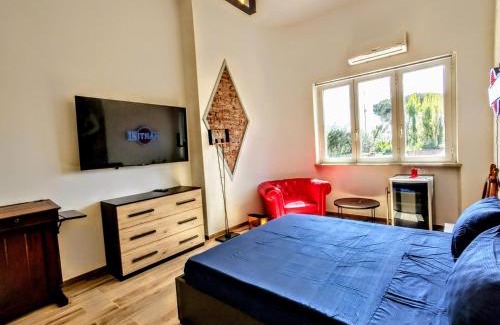 Marina di Carrara Apartment | - SeaFront Deluxe Home- [Private Jacuzzi & Garden]