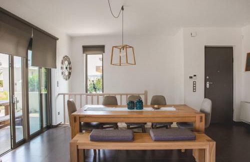 Stavromenos Villa | Seafront Villa Blue Agave