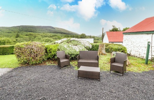 Glenisland Cottage | Sean Bhaile