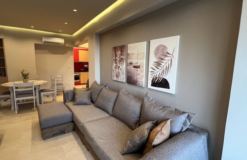 Oropos Apartment | SeaNfinity Spotless, 1BR Apt with Beach View