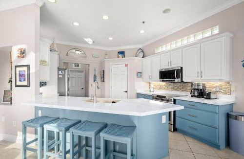 Painters Walk House | Seas the Day