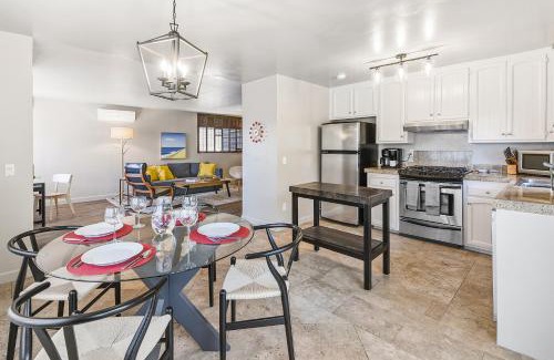 Del Mar Heights House | Seashore Delight