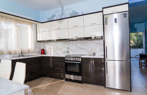 Faistos Apartment | Seaside Apartments-Ariadni