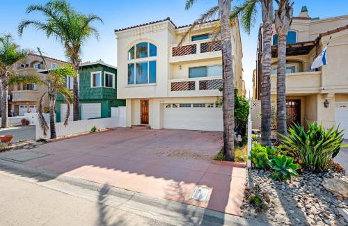 Hollywood Beach House | Seaside Getaway