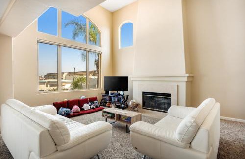 Hollywood Beach House | Seaside Getaway