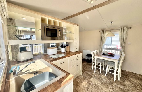 Sewerby House | Seaside Road 10A - Pet Friendly