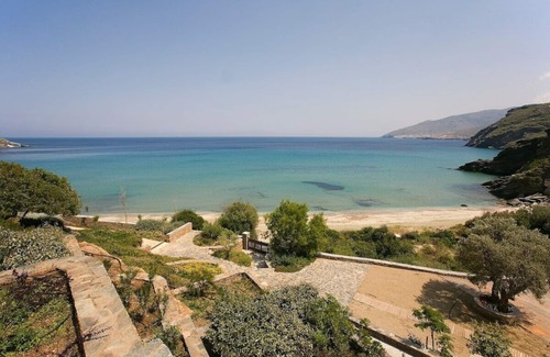 Steniai Villa | Seaside small villa near beach