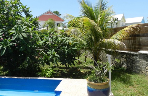 L'Autre-Bord Villa | SEASIDE VILLA