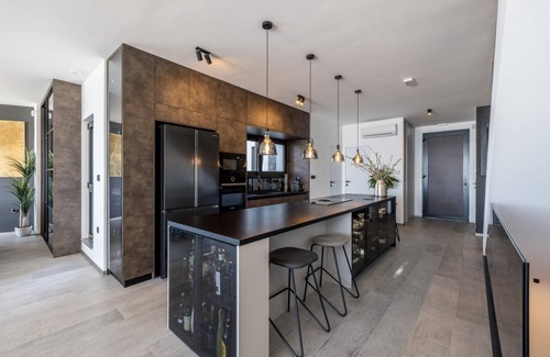 Podstrana Villa | Seaside Villa Leonis at the Split entrance with stunning Island views