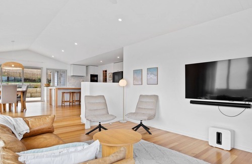 Tranmere House | Seaview Serenity - beautiful water views