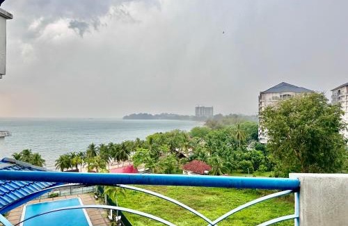 Tanjung Tanah Merah Apartment | Seaview Seri Bulan PD Teluk Kemang Homestay
