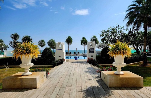 Phetchaburi Condo | Seaview studio with beach access Hua Hin Khao Tao