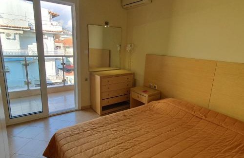 Potos Hotel | SeaView Studios