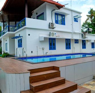 Muhamma Villa | Seclude by the Lake, Alleppey