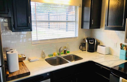 Dennis House | Secluded lake cabin - Waterfront with boat dock.