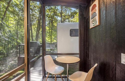 Sears House | Secluded Modern Tiny House with Wood-Fired Hot Tub Near Trails in Sears, Michigan