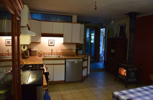 Mosier Cabin | Secluded, Peaceful, Rustic Cabin on 24 acres with seasonal creek