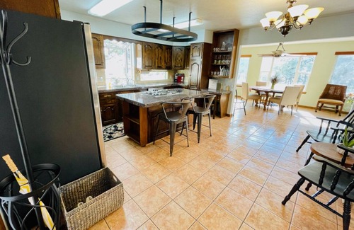 Howard House | Secluded Riverfront Retreat w/hot tub & private river access