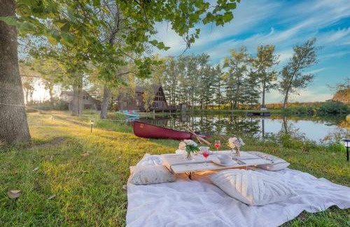 Penfield Ski Chalet | Secluded Waterfront A-Frame Cabin w/Pvt Lake