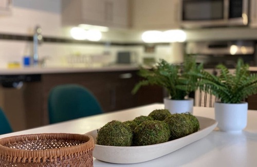 Woodlake - Briar Meadow House | Secure Space Near Memorial Lake view Gym Pool W/D