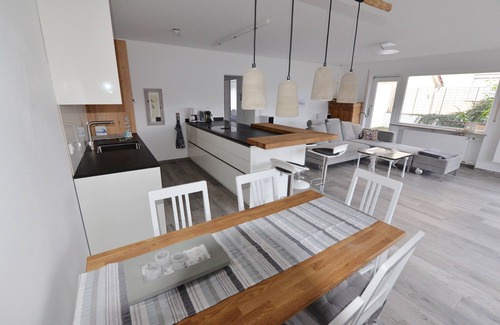 Ohningen Apartment | SEENZEIT - NEW, WITH DREAMLIKE SEA VIEW