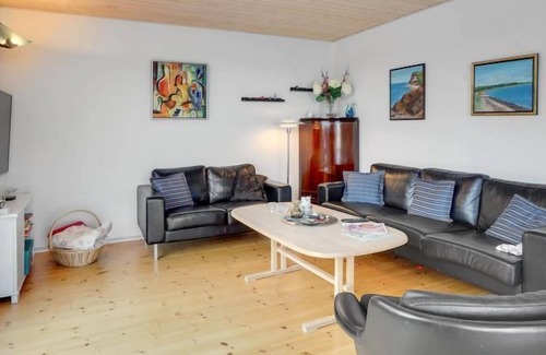 Fur House | "Seija" - 50m to the inlet by Interhome