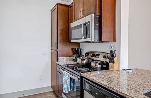 Farragut Apartment | Seize Serenity: Overlook at Farragut - Knoxville's Ultimate Urban Escape