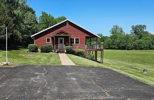Palmyra House | Selah Cabin