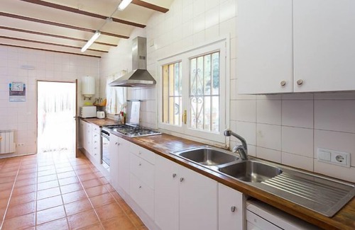 Castellet i la Gornal Villa | Self catering Cal Vimón for 14 people